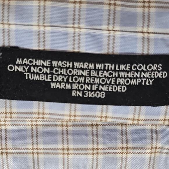 Jos. A. Bank Traveler Button-Down Dress Shirt Light Blue Size XXL - Picture 4 of 5